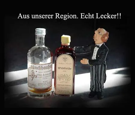 Konigszinne 3*