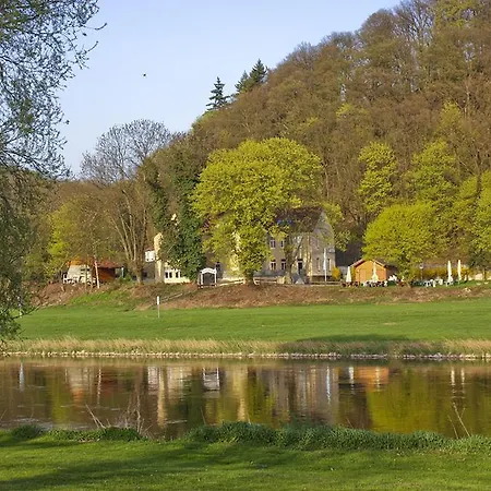 Konigszinne 3*